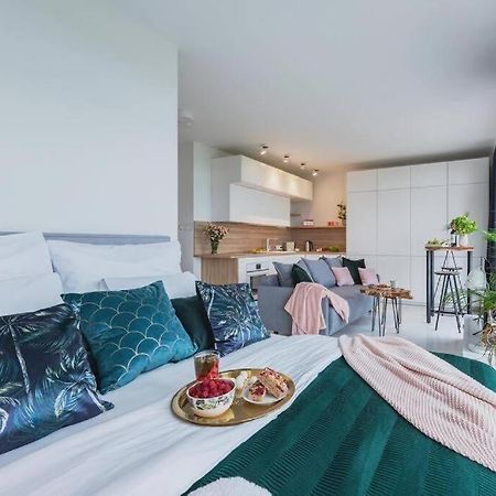 Central Warsaw Apartment - Great Location - City View- Slominskiego Екстериор снимка